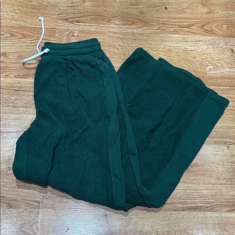 Aerie Sherpa Set - Picture 8 of 12
